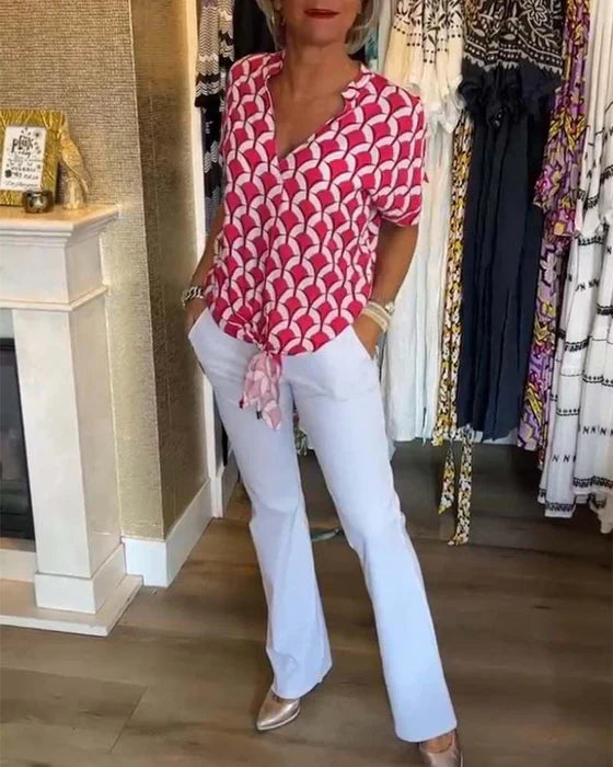 Well Tailored Blouse with a Graceful Silhouette