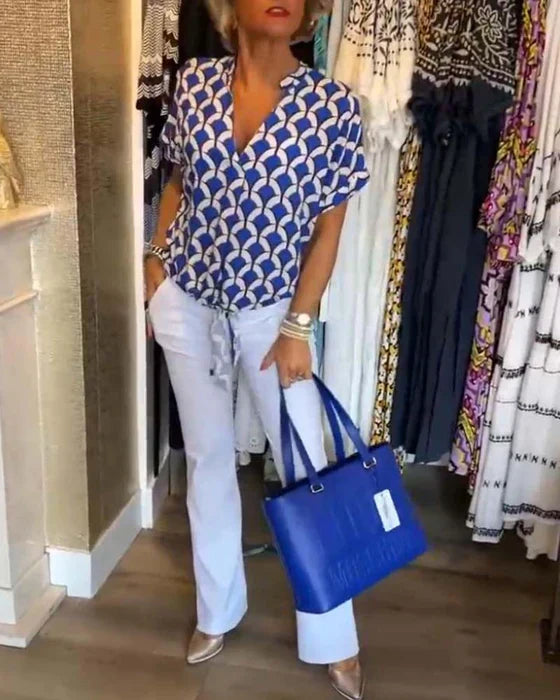 Well Tailored Blouse with a Graceful Silhouette