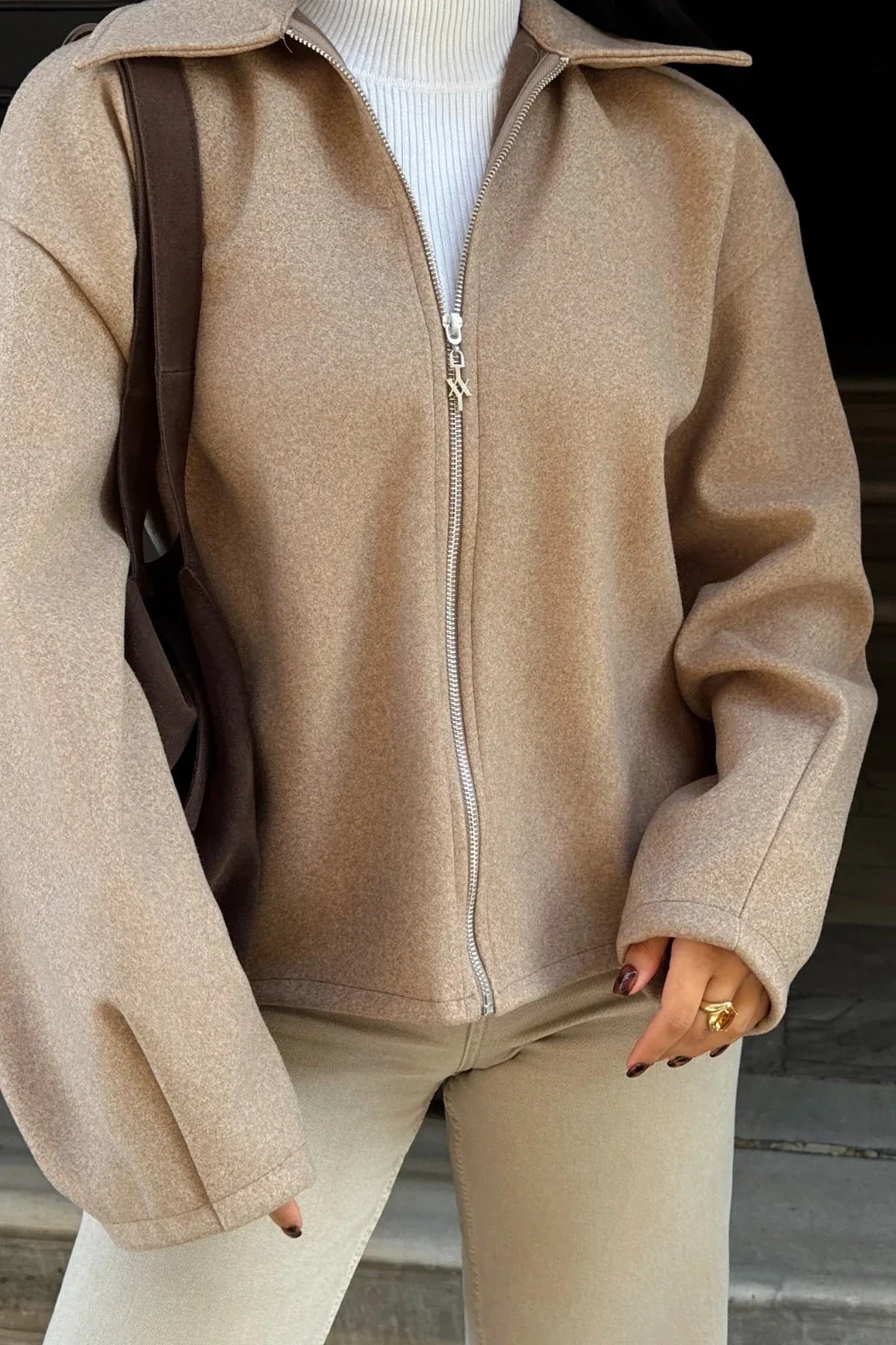 Elegantly Styled Jacket for Everyday Wear