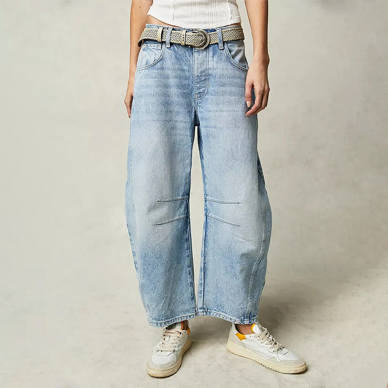 Classic Vintage Pants with a Flattering Fit