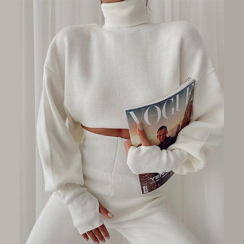 Effortlessly Elegant Sweater with a Timeless Design
