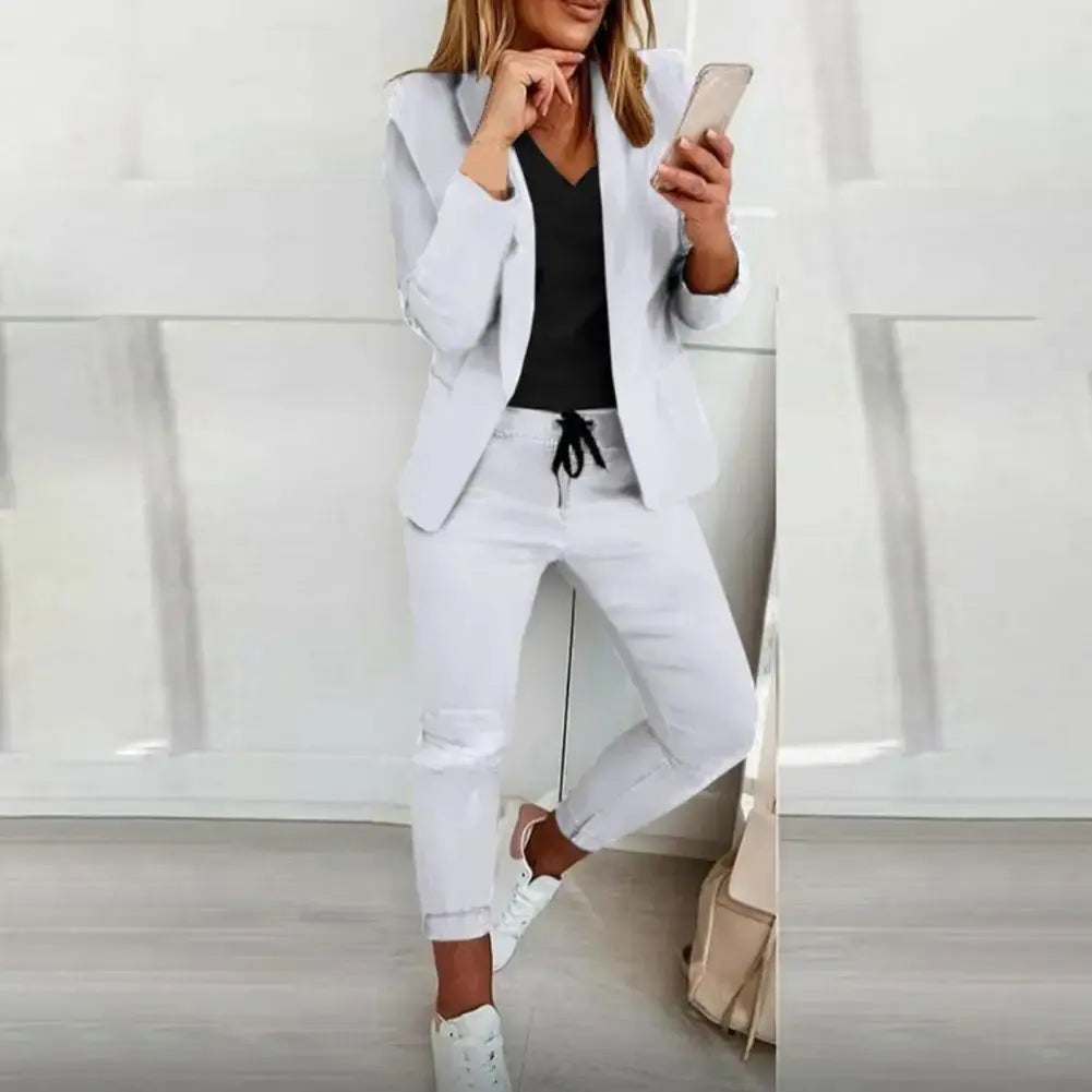 Effortlessly Elegant Garment with a Timeless Design
