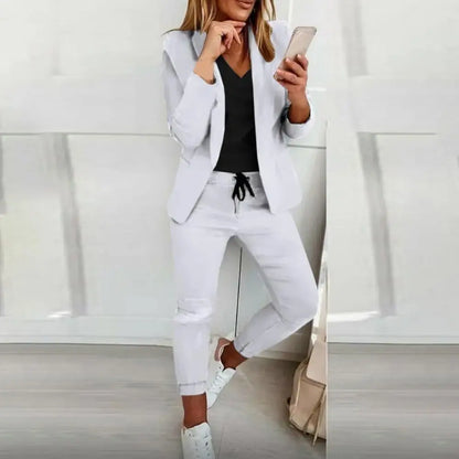 Effortlessly Elegant Garment with a Timeless Design