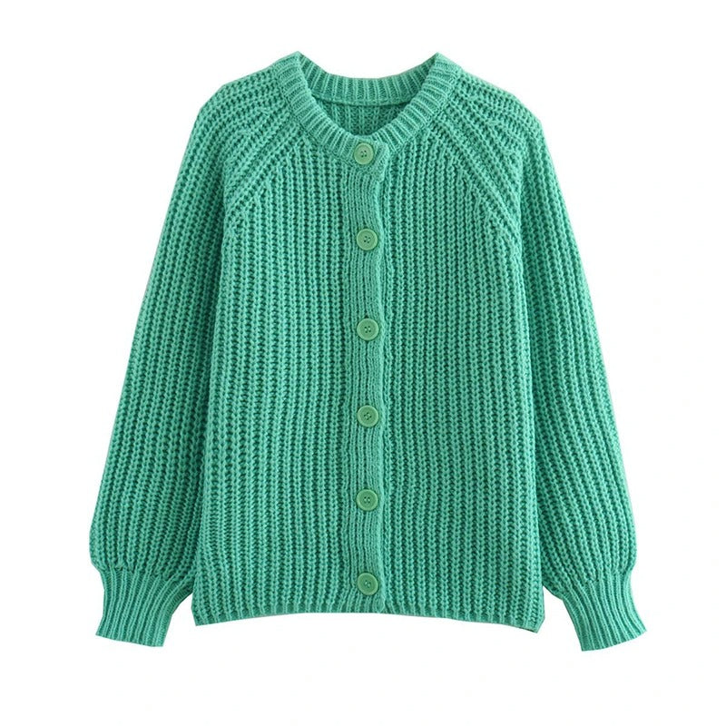 Classic Vintage Sweater with a Flattering Fit