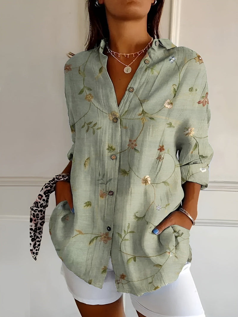 Well Tailored Blouse with a Graceful Silhouette