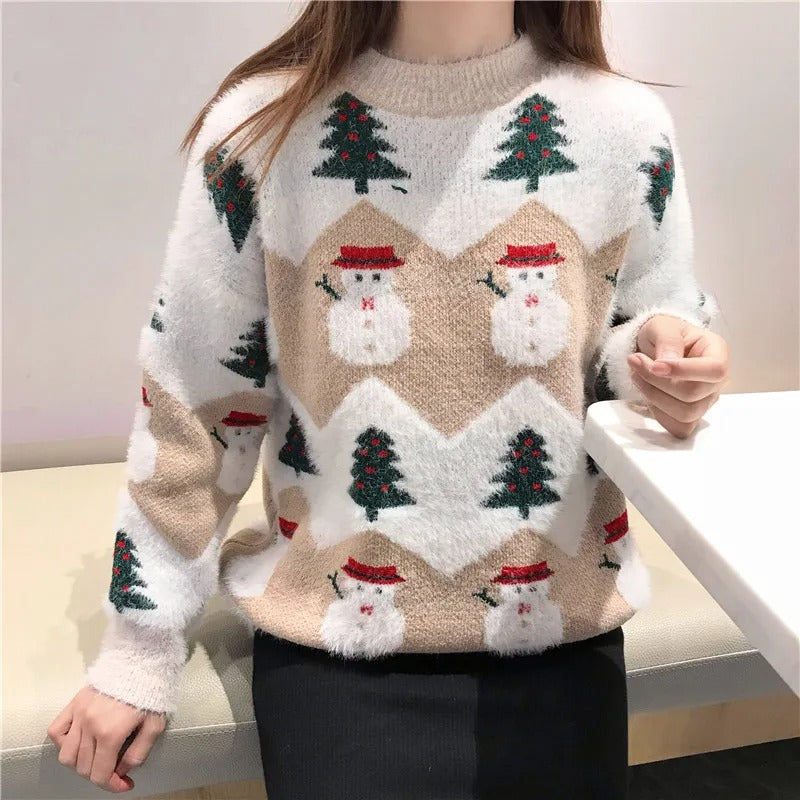 Well Tailored Sweater with a Graceful Silhouette