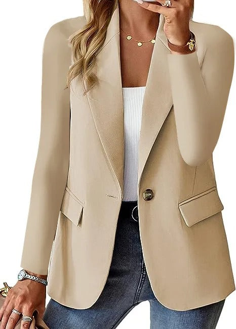Sophisticated Garment with a Clean Classic Look