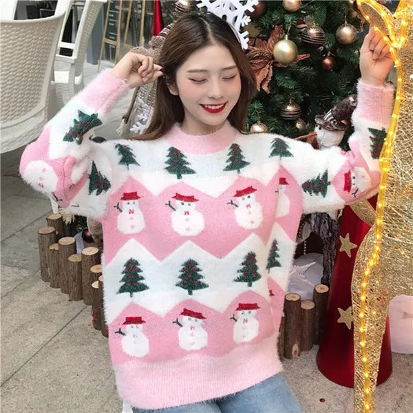 Well Tailored Sweater with a Graceful Silhouette