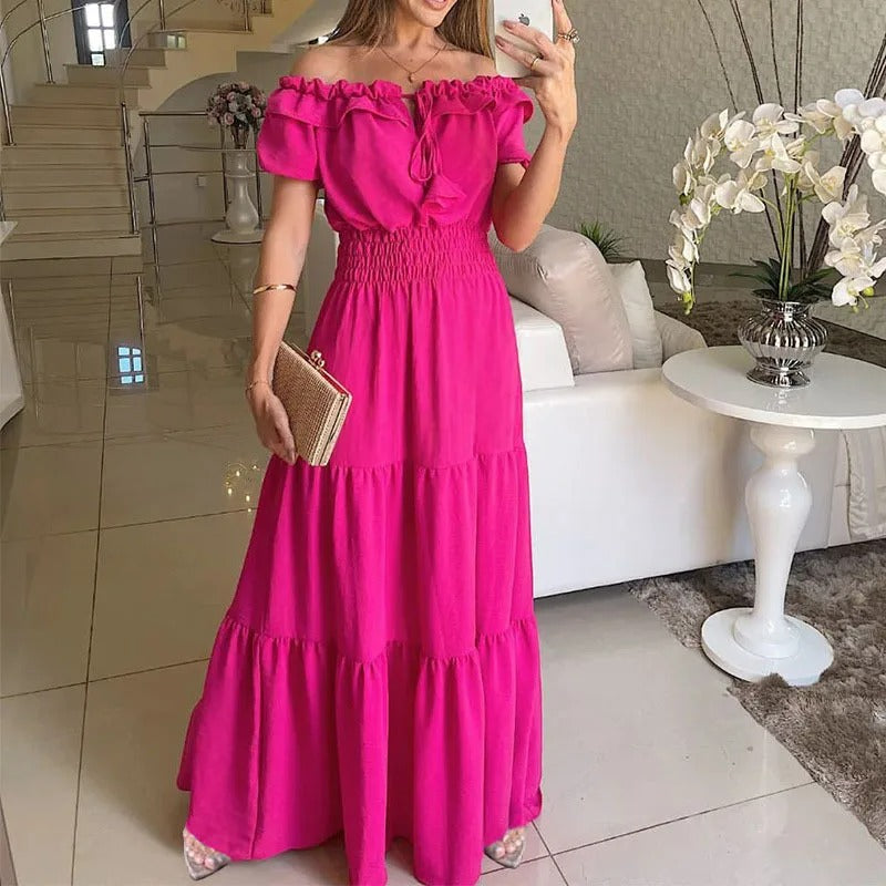 Well Tailored Dress with a Graceful Silhouette