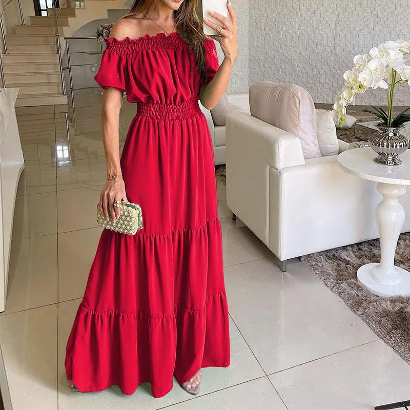 Well Tailored Dress with a Graceful Silhouette