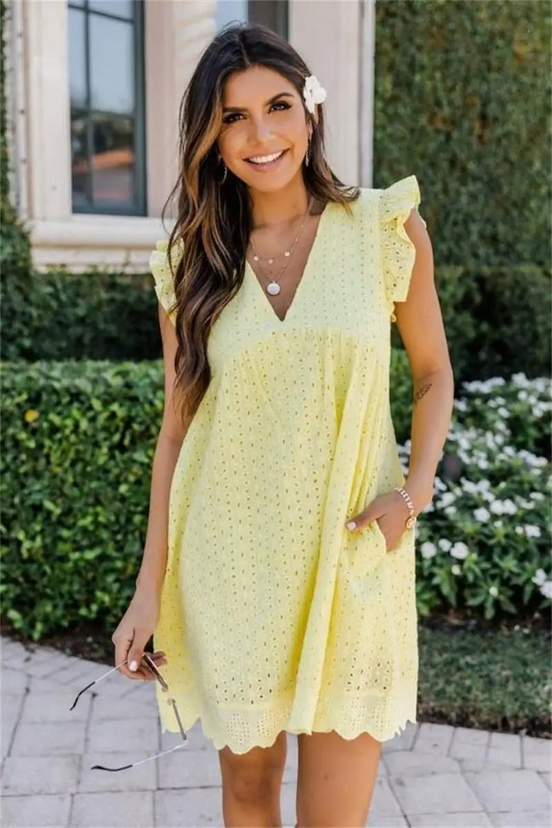 Gracefully Styled Dress for Any Occasion