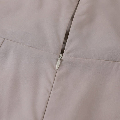 Well Tailored Dress with a Graceful Silhouette