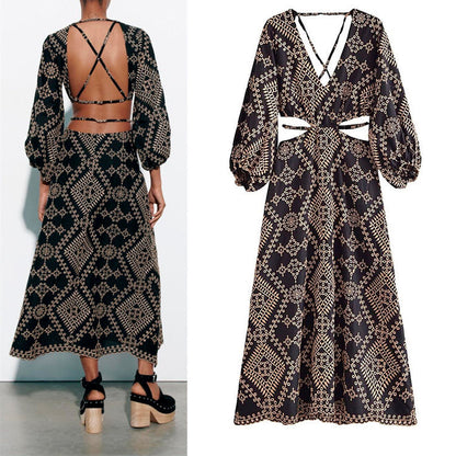 Effortlessly Elegant Dress with a Timeless Design