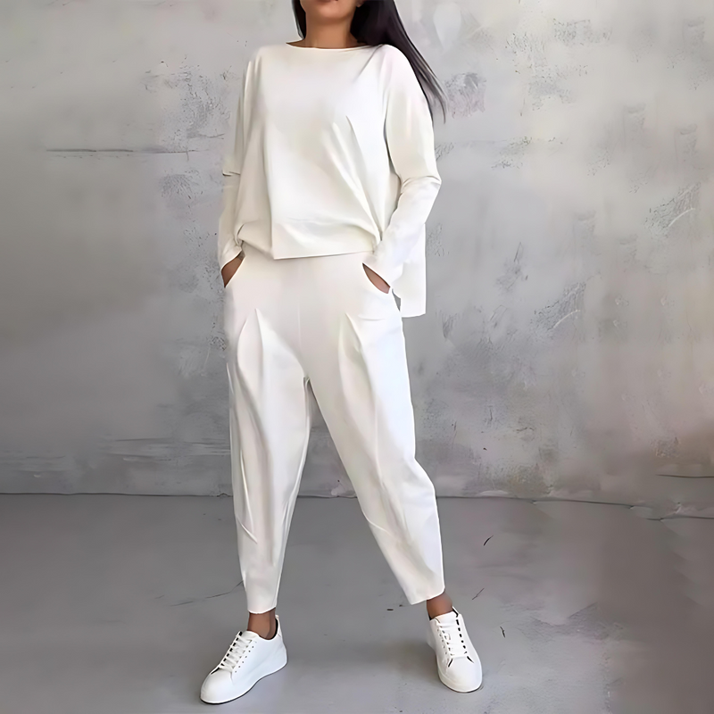Beautifully Finished Garment in a Timeless Design
