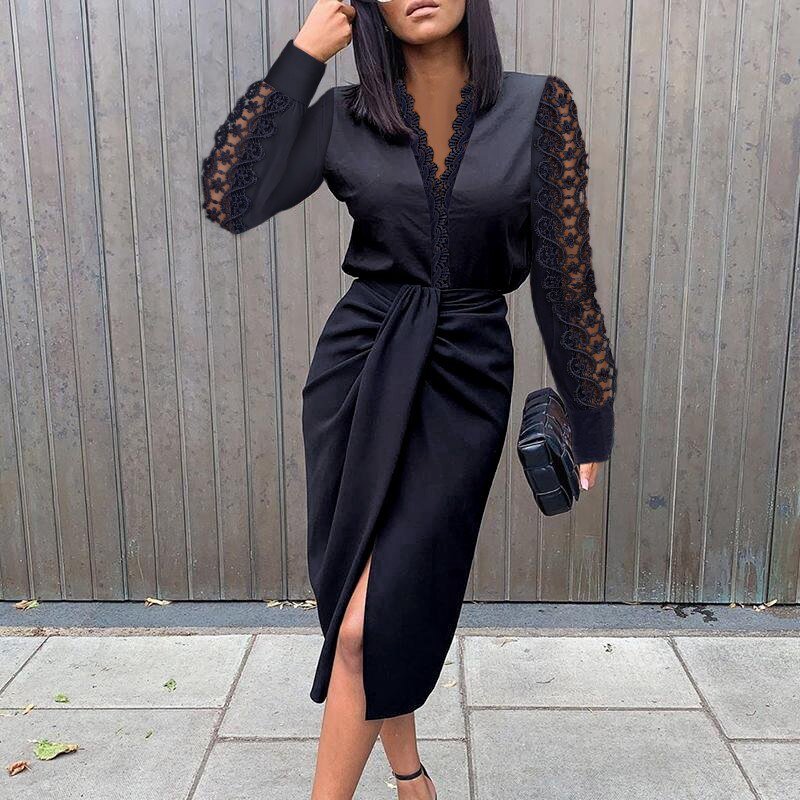 Beautifully Crafted Dress in a Classic Style
