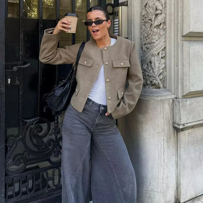 Polished Jacket with an Effortless Classic Look