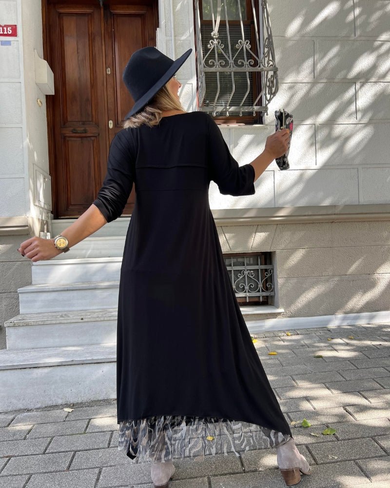 A Vintage Style Dress with Delicate Timeless Details