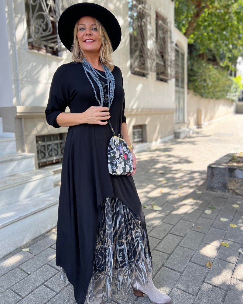 A Vintage Style Dress with Delicate Timeless Details