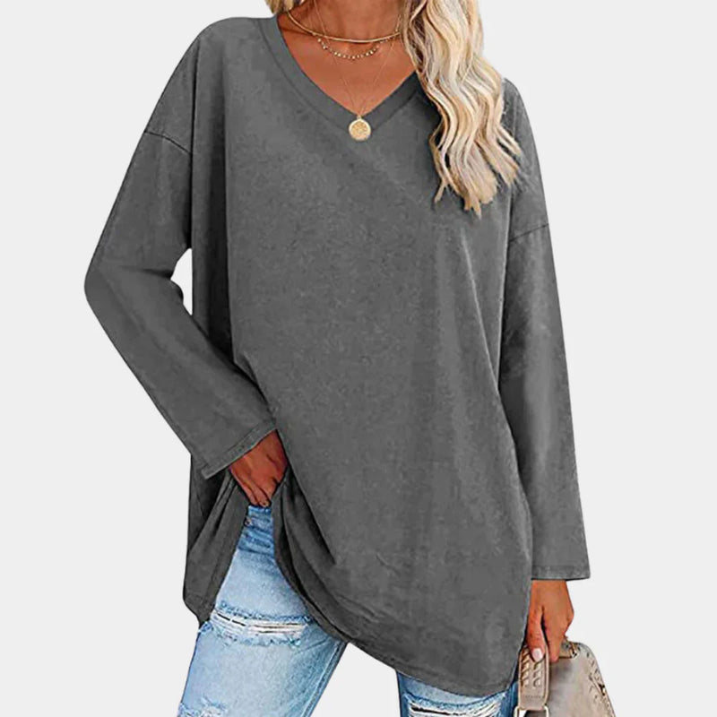 Classic Vintage Sweater with a Flattering Fit