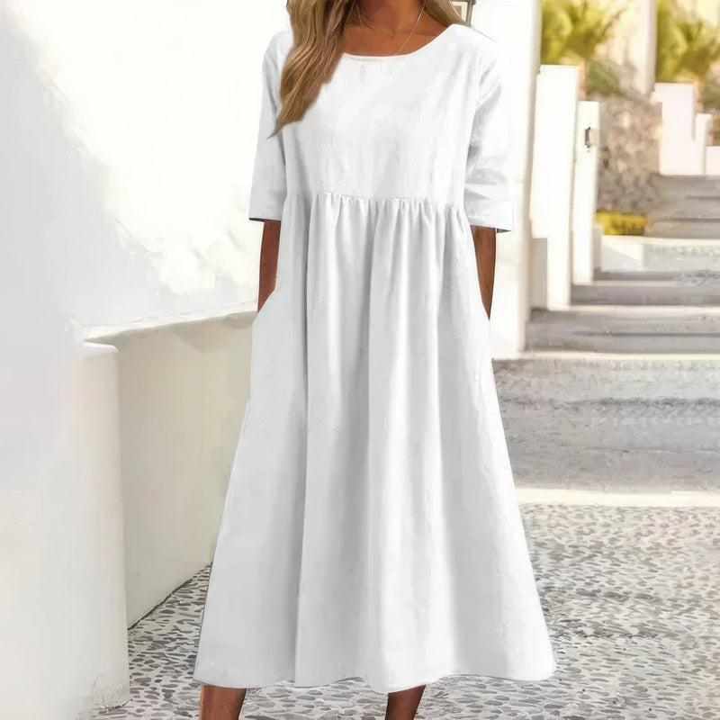 Effortlessly Elegant Dress with a Timeless Design