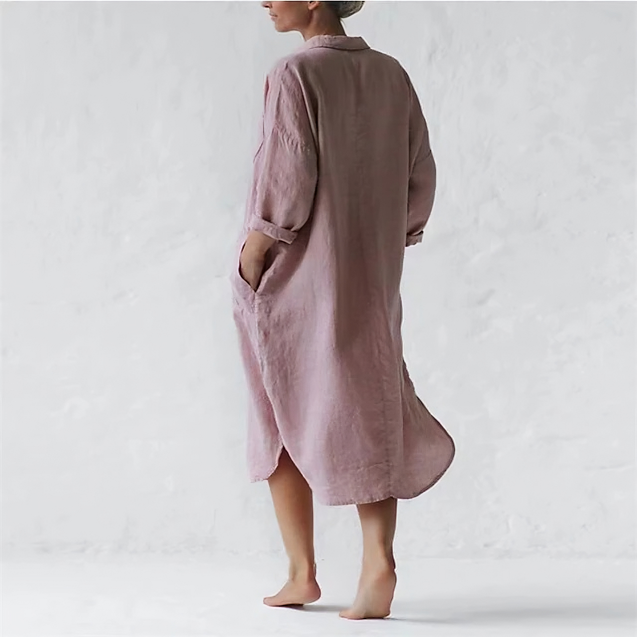 Beautifully Crafted Dress in a Classic Style