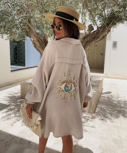 Gracefully Styled Blouse for Any Occasion